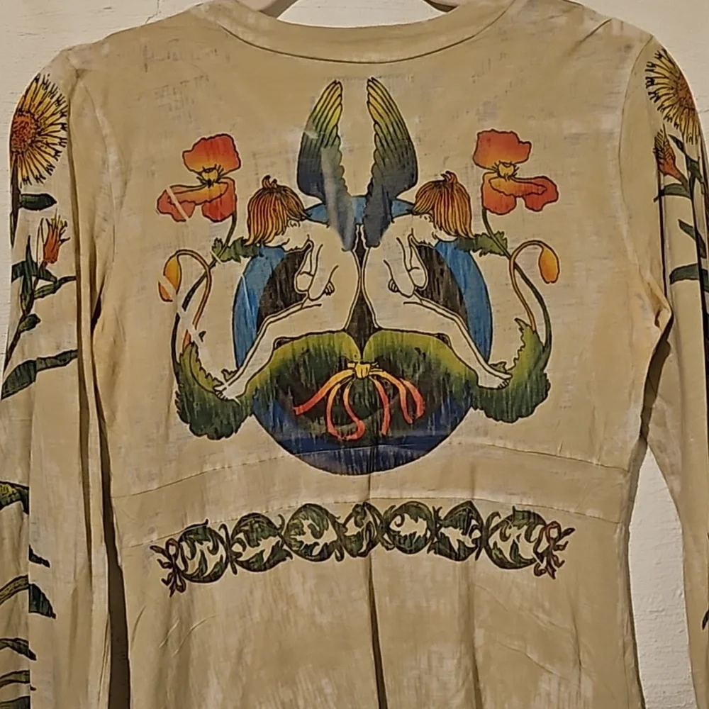 Top - Picture 3 of 4